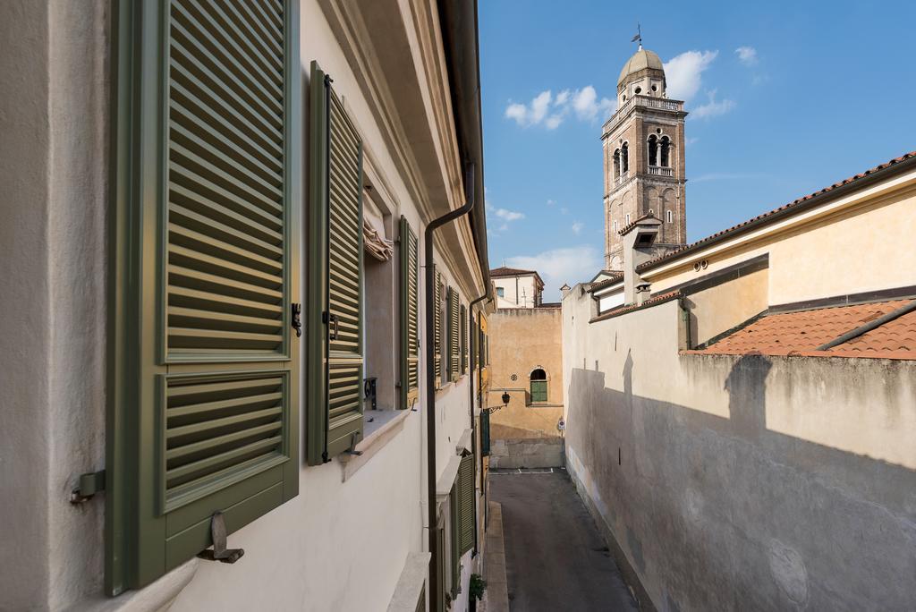 Il Vicolo Aparthotel Verona Bagian luar foto